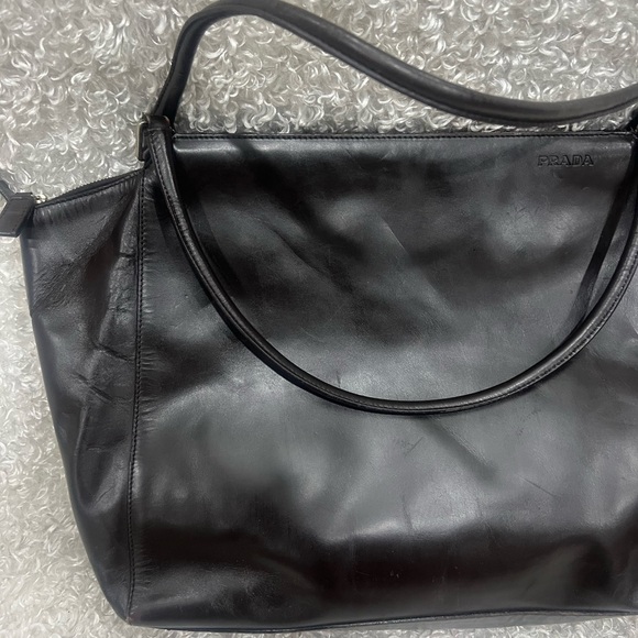 Prada Vitello Chic Leather Handle Bag - Picture 4 of 16